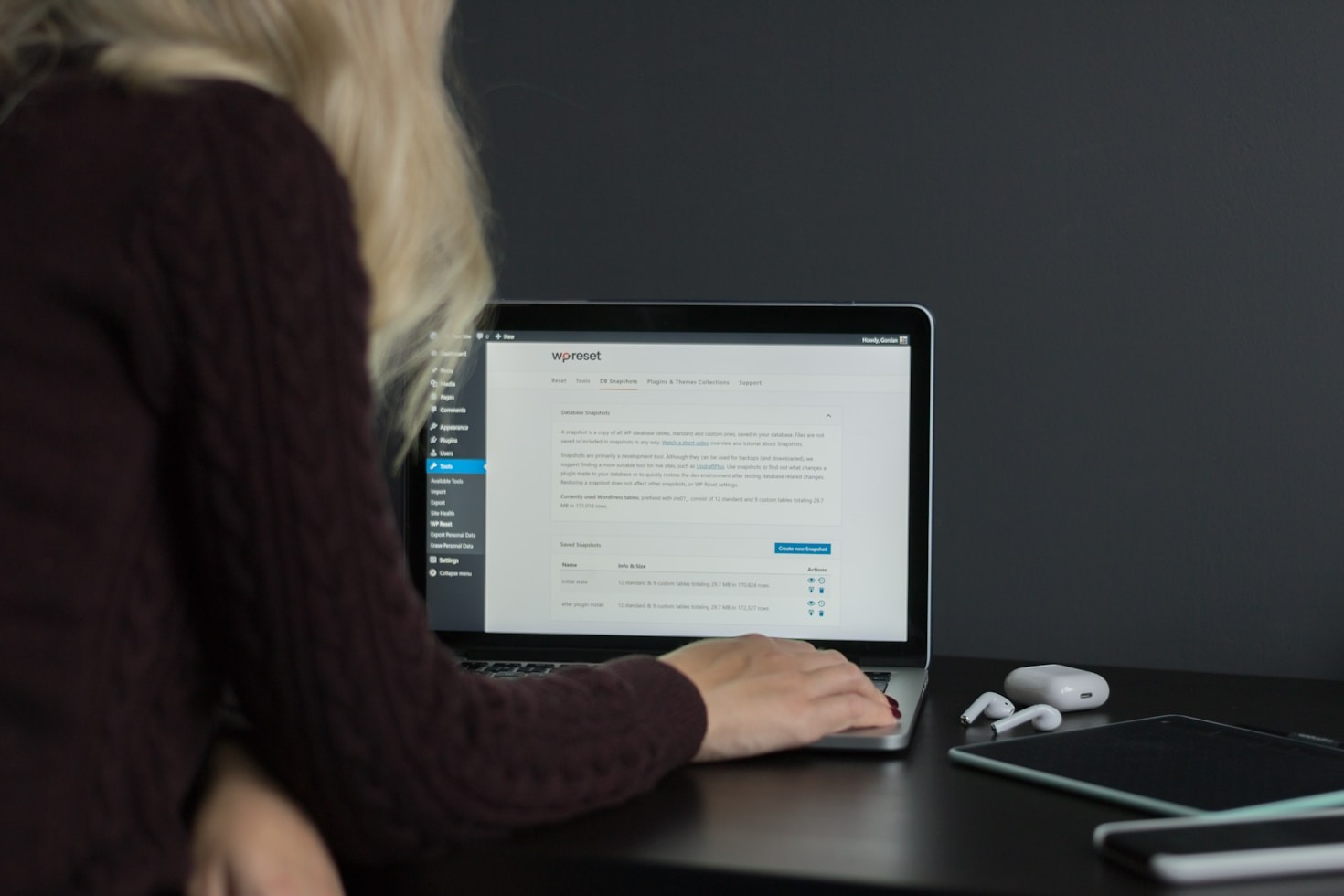 How Sharing Platforms Revolutionize Digital Storytelling